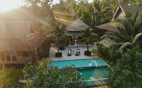 บ้านสวนรถไฟ รีสอร์ต